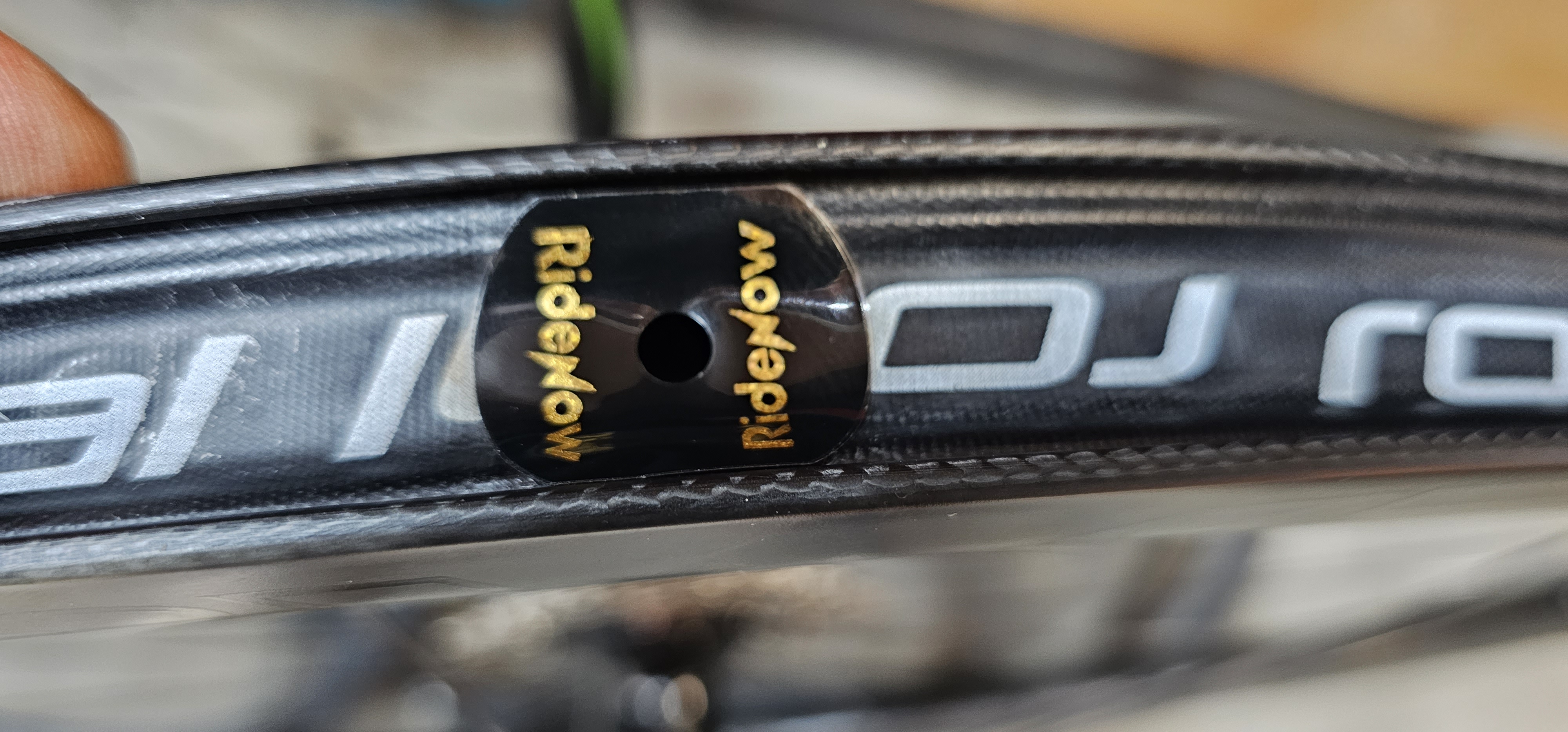 Checking the rim tape